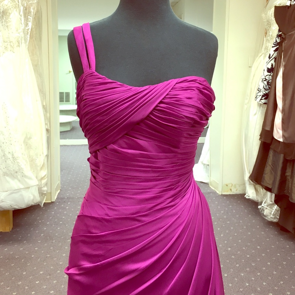 💞💕Purple Gown💞💕